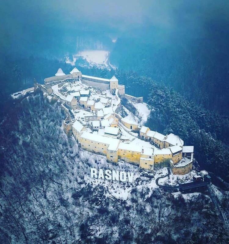 Villa Casuta Boema Rîşnov Exterior foto
